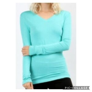 ZENANA Outfitters Turquoise Rayon V Neckline Long Sleeves Casual Top Medium
